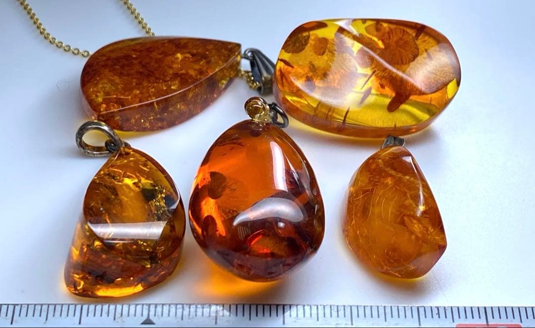 本琥珀ネックレストップ5点　30g 東Y7-0318☆1Fタトチ