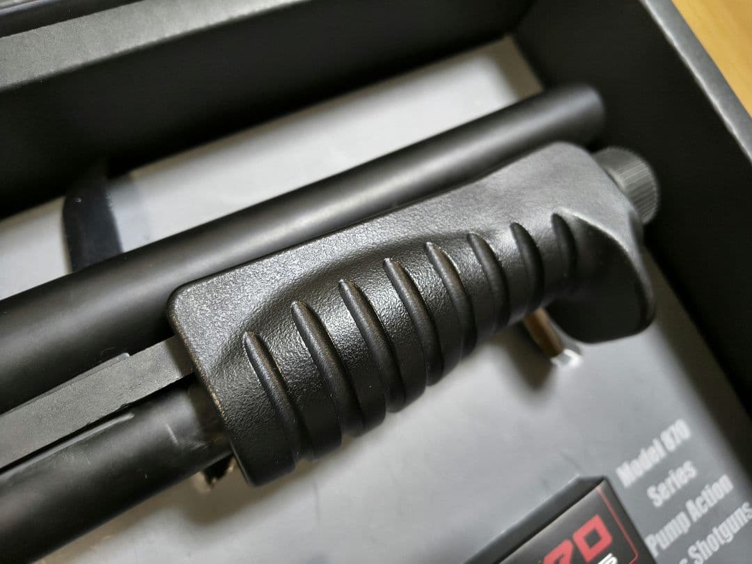 東京マルイ　ガスショットガン　M870　ブリーチャー