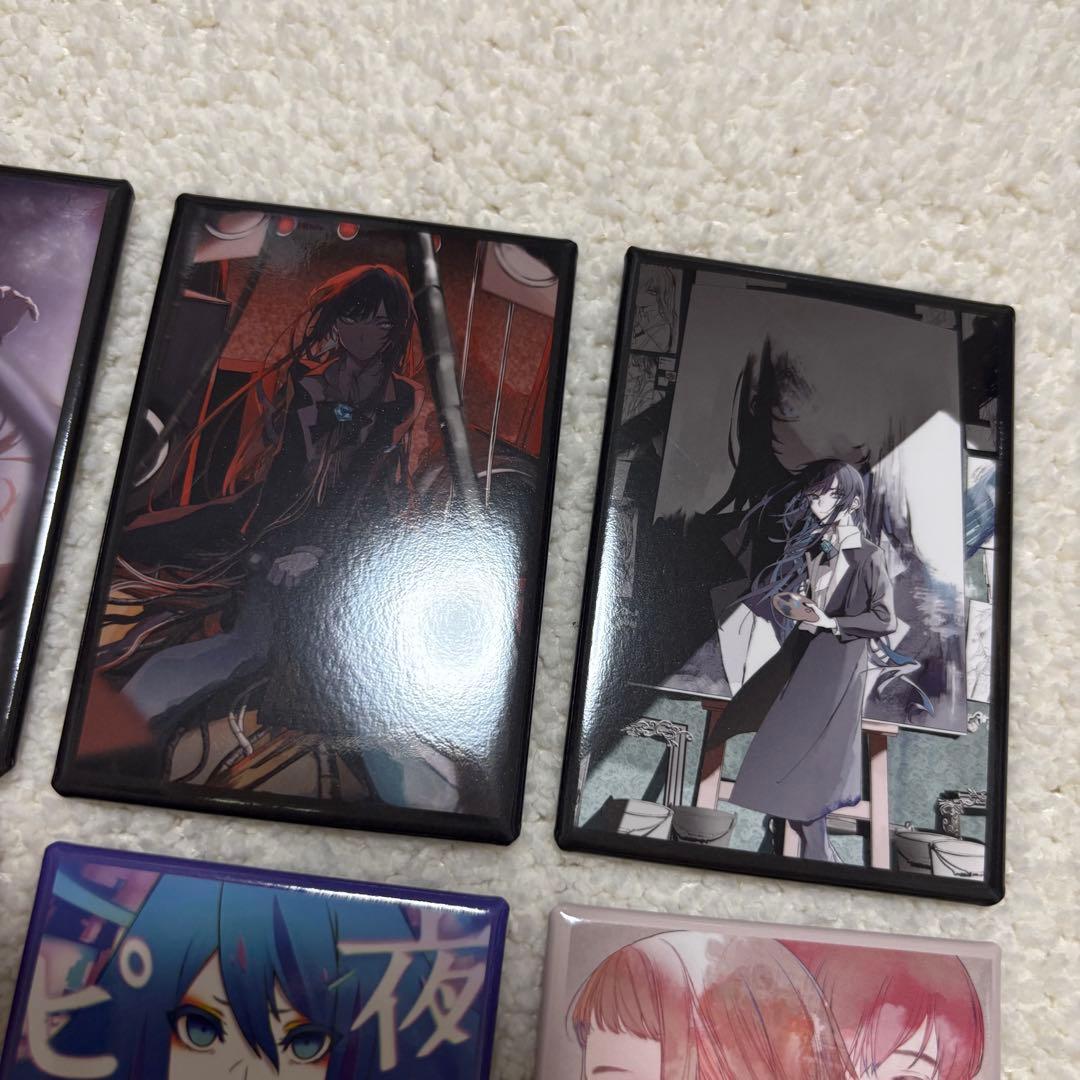 Ado モナ・リザの横顔グッズ こう見るとアタシも大きくなったもんねぇ〜缶バッジ