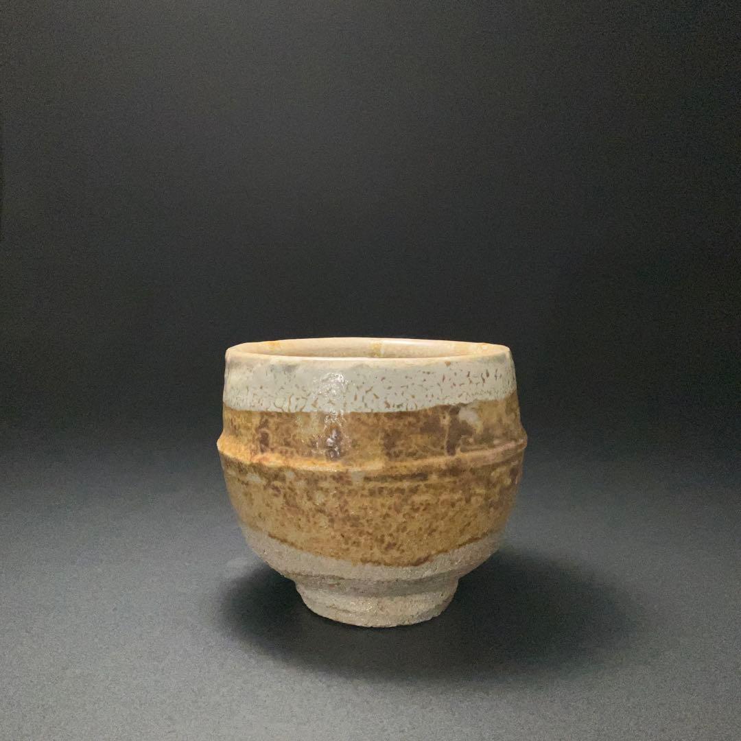 浜田庄司　灰釉縁白胴紐茶碗　人間国宝　晋作織箱　R1314ダT