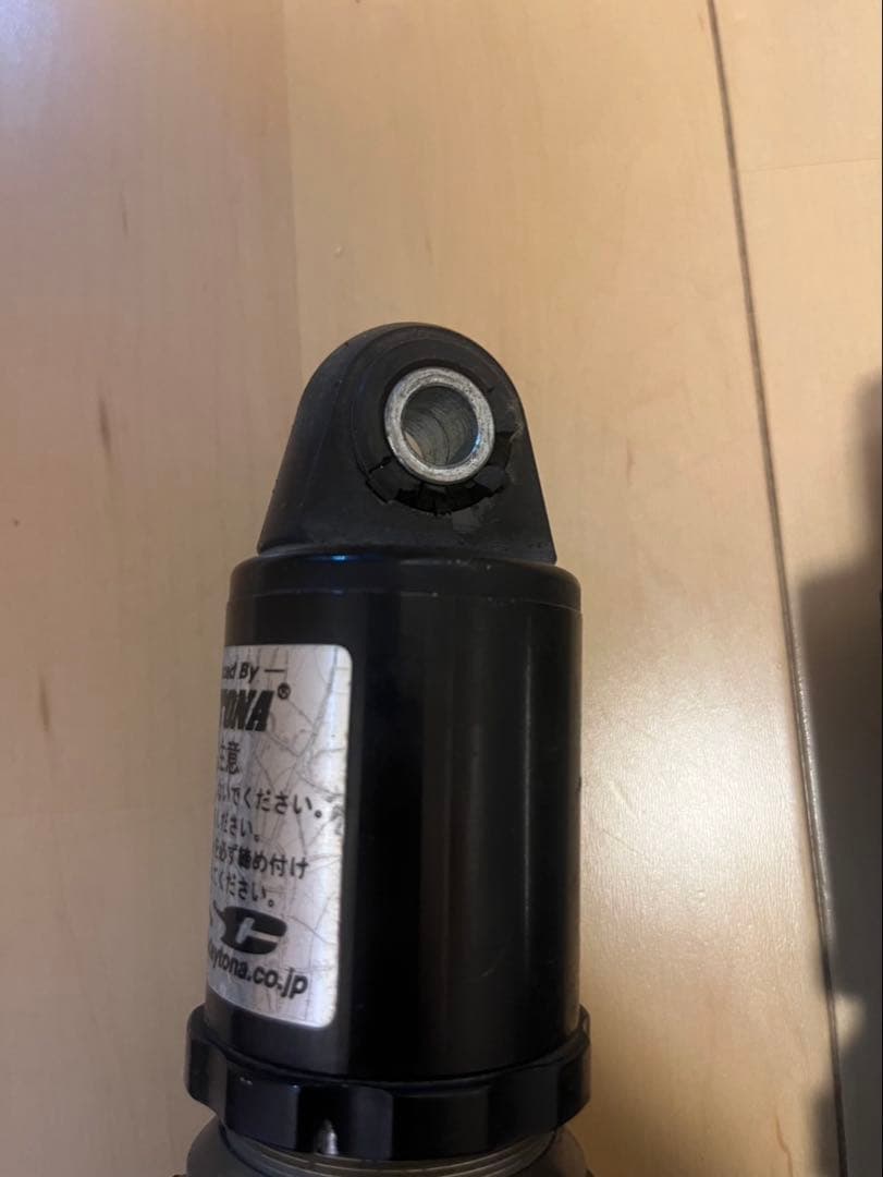 シグナス　リアサスペンション　デイトナ