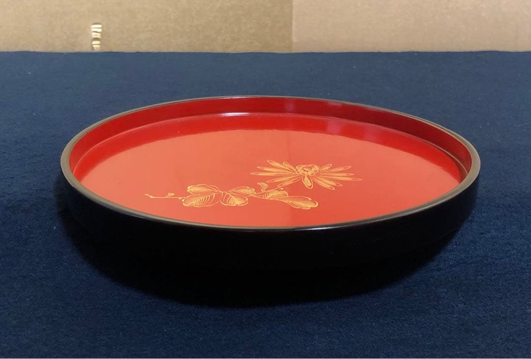 《レ》黒内朱 沈金菊図 丸盆10客 木製漆器 251125え6