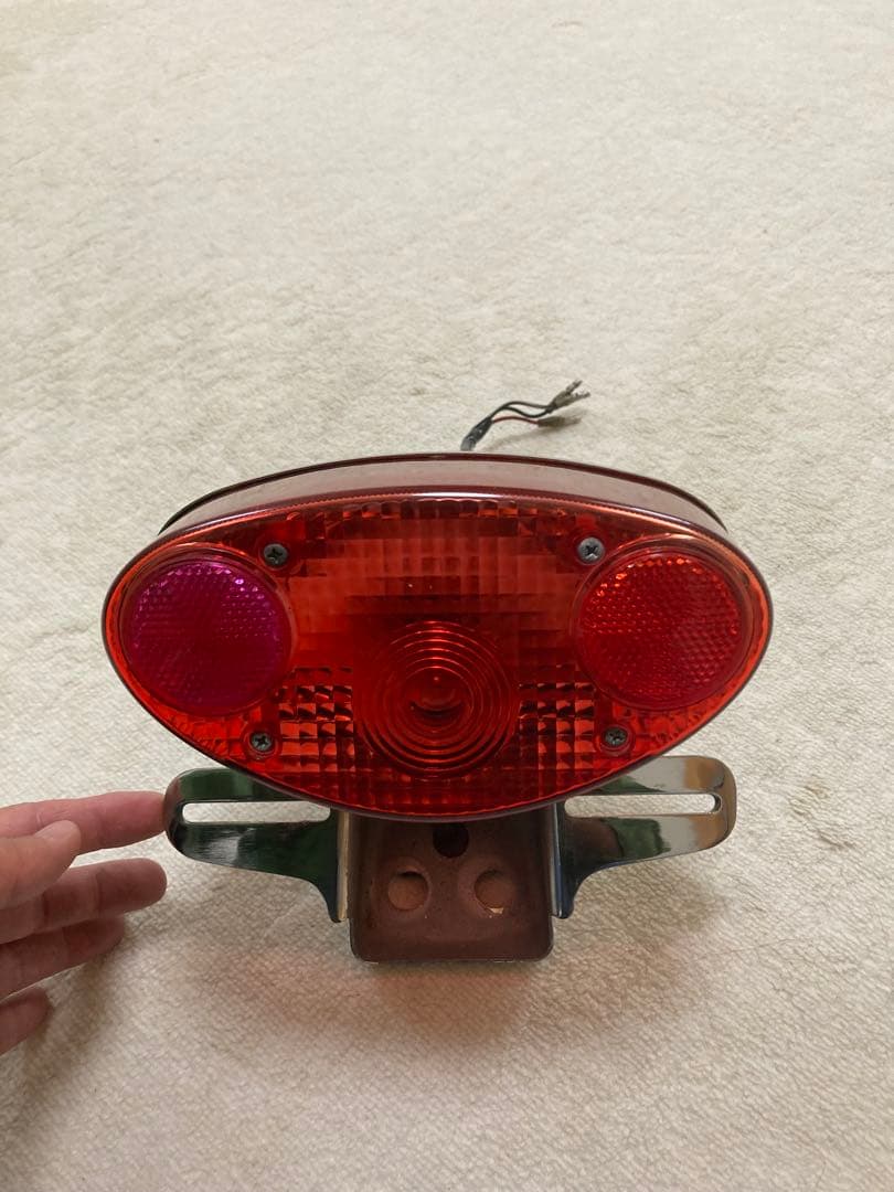 カワサキ　W3 テールランプ　W650にも
