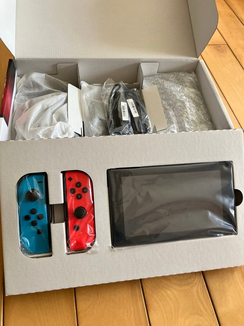 Nintendo Switch 本体 付属品 ジョイコンハンドル