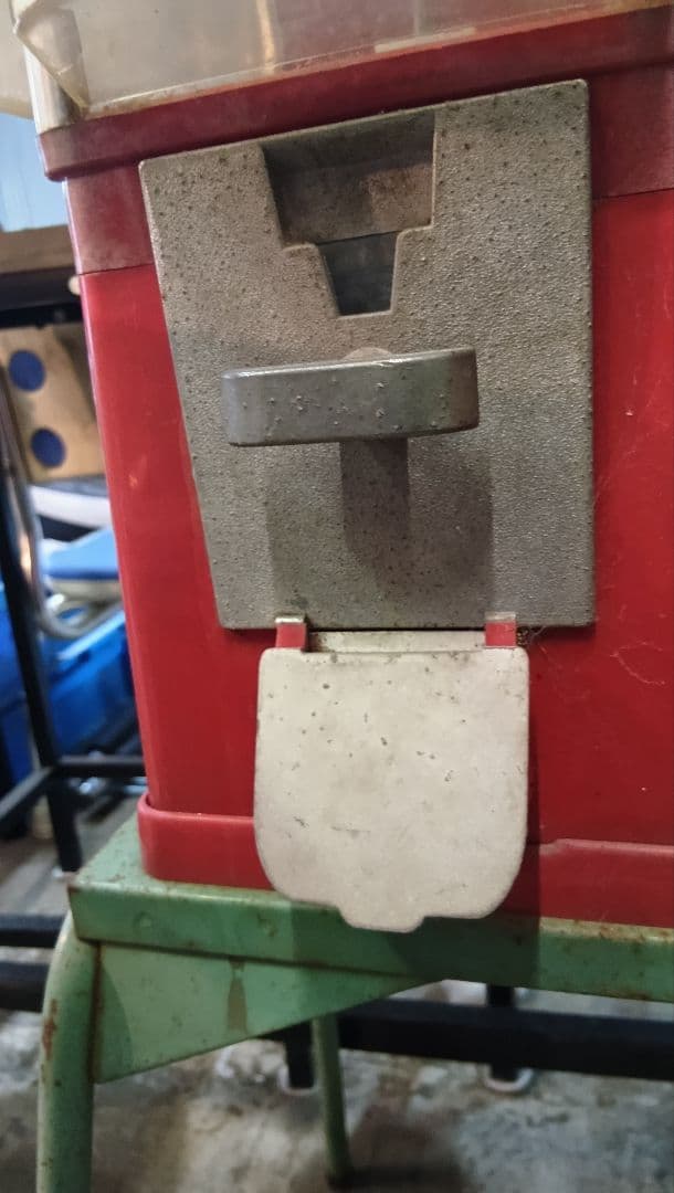 最終値下げ　コスモス　20円ガチャ　２台セット　レトロ　ガチャガチャ筐体