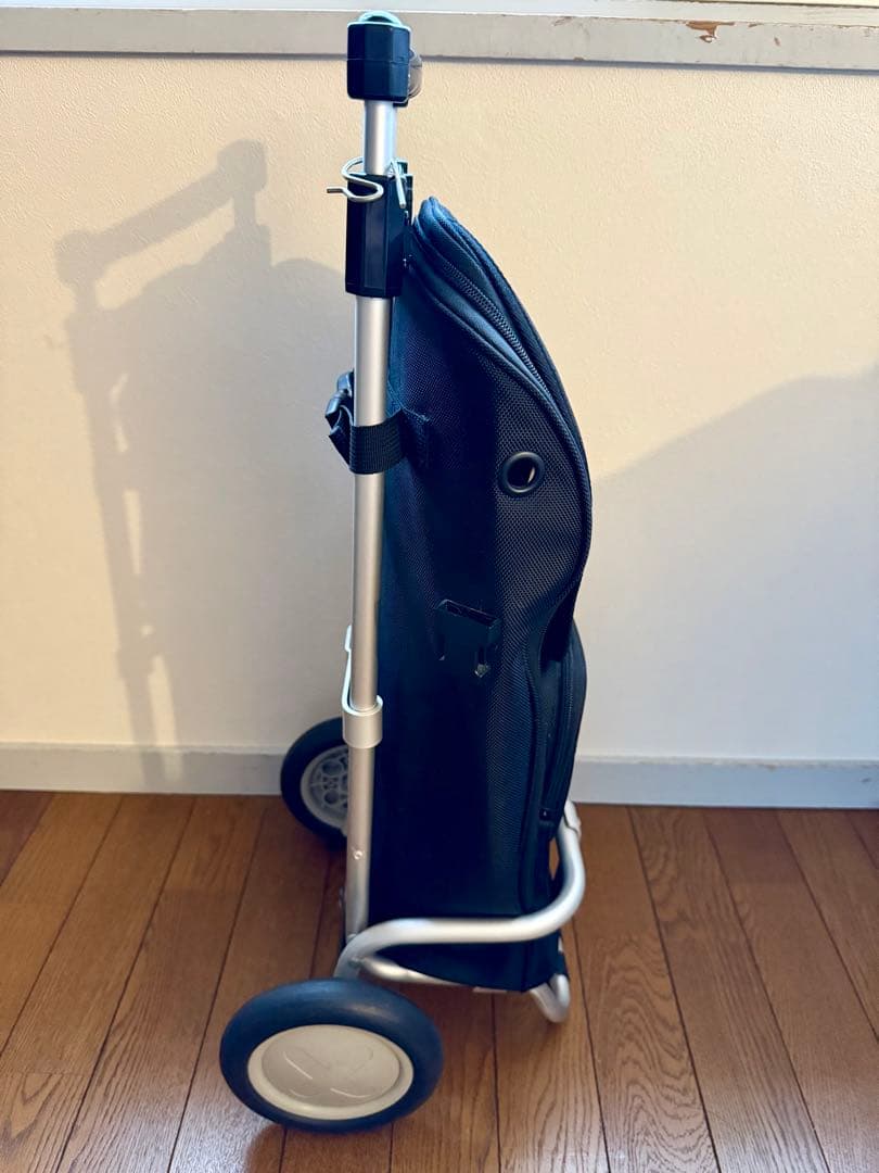 酸素ボンベ用アルミキャリーカート