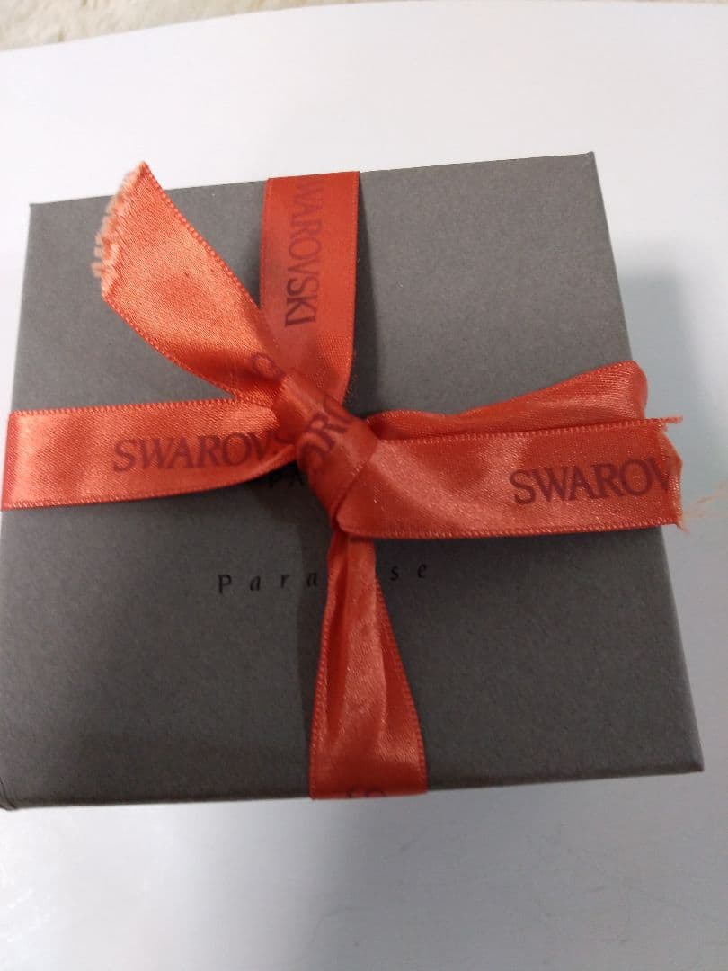 DANIEL SWAROVSKI 蝶のブローチ 紫 ピンク 稀少品 保証書付き