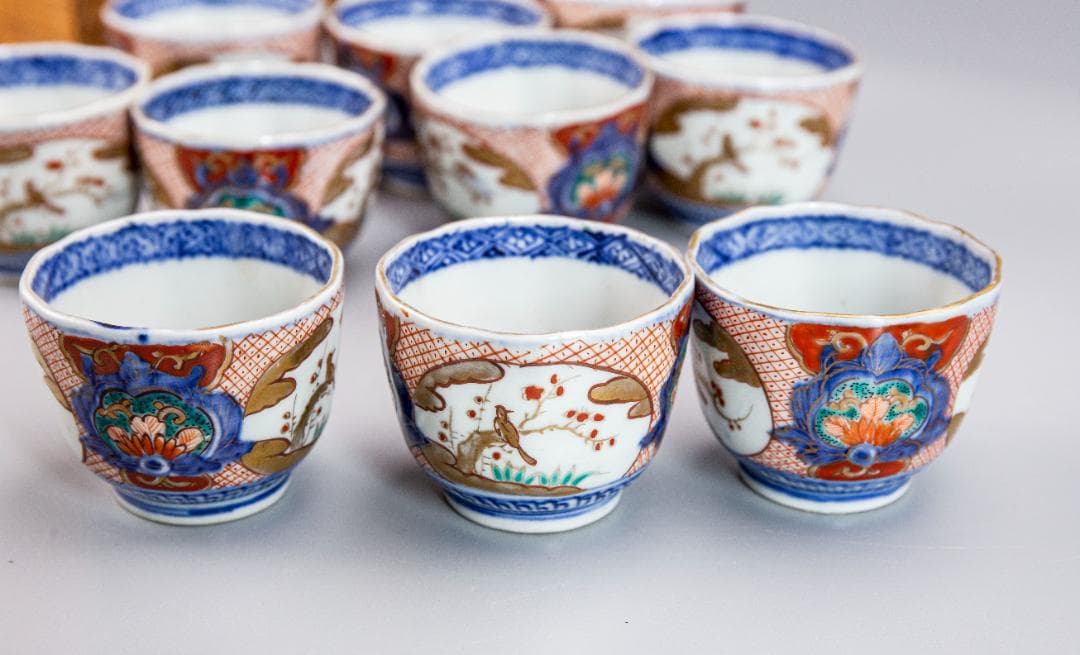 【正月祝】有田焼　喫茶　10人前　染付　金彩　底部に在銘　合箱