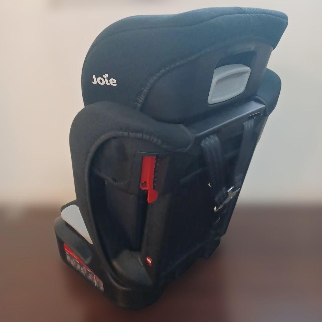 大人気☆　Joie Elevate チャイルドシート ジュニアシート　ブラック