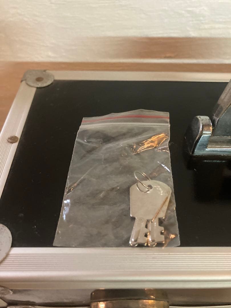 7インチ　アルミ製　レコードケース 黒　ハードケース