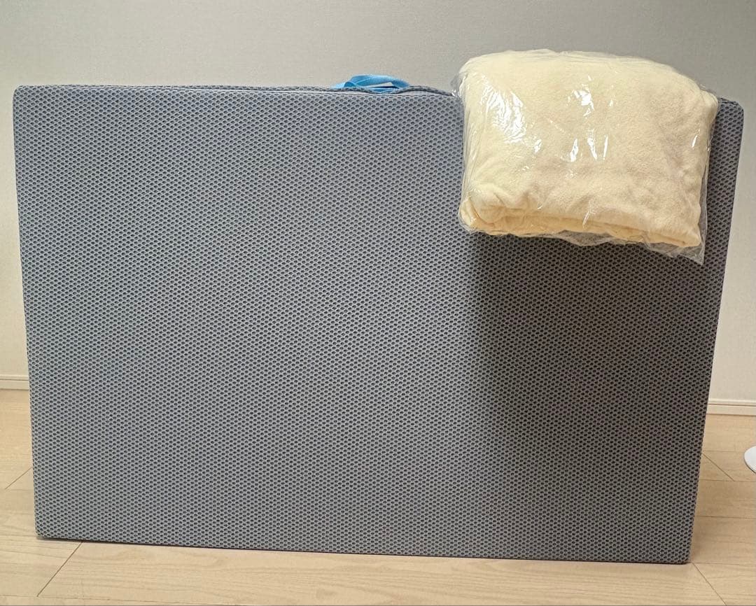 マニフレックス　サステナブルウィング三つ折り&オートマボックスシーツ