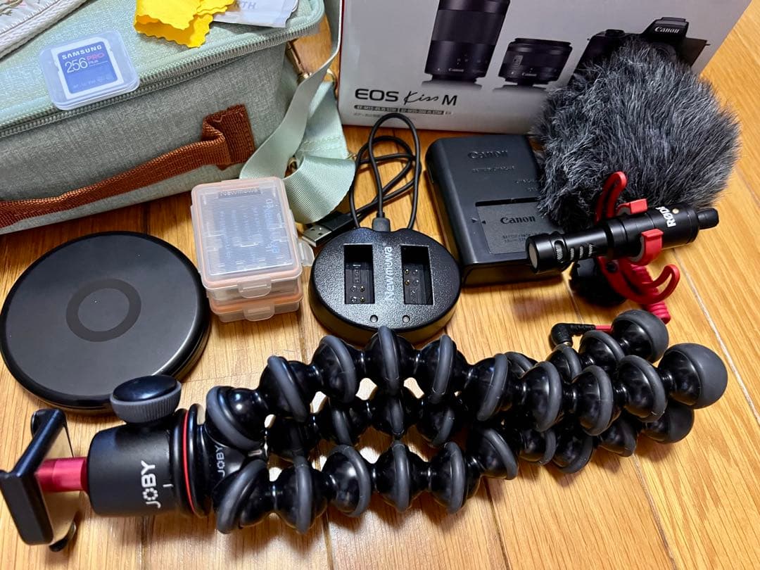 Canon EOS Kiss M ホワイト セット