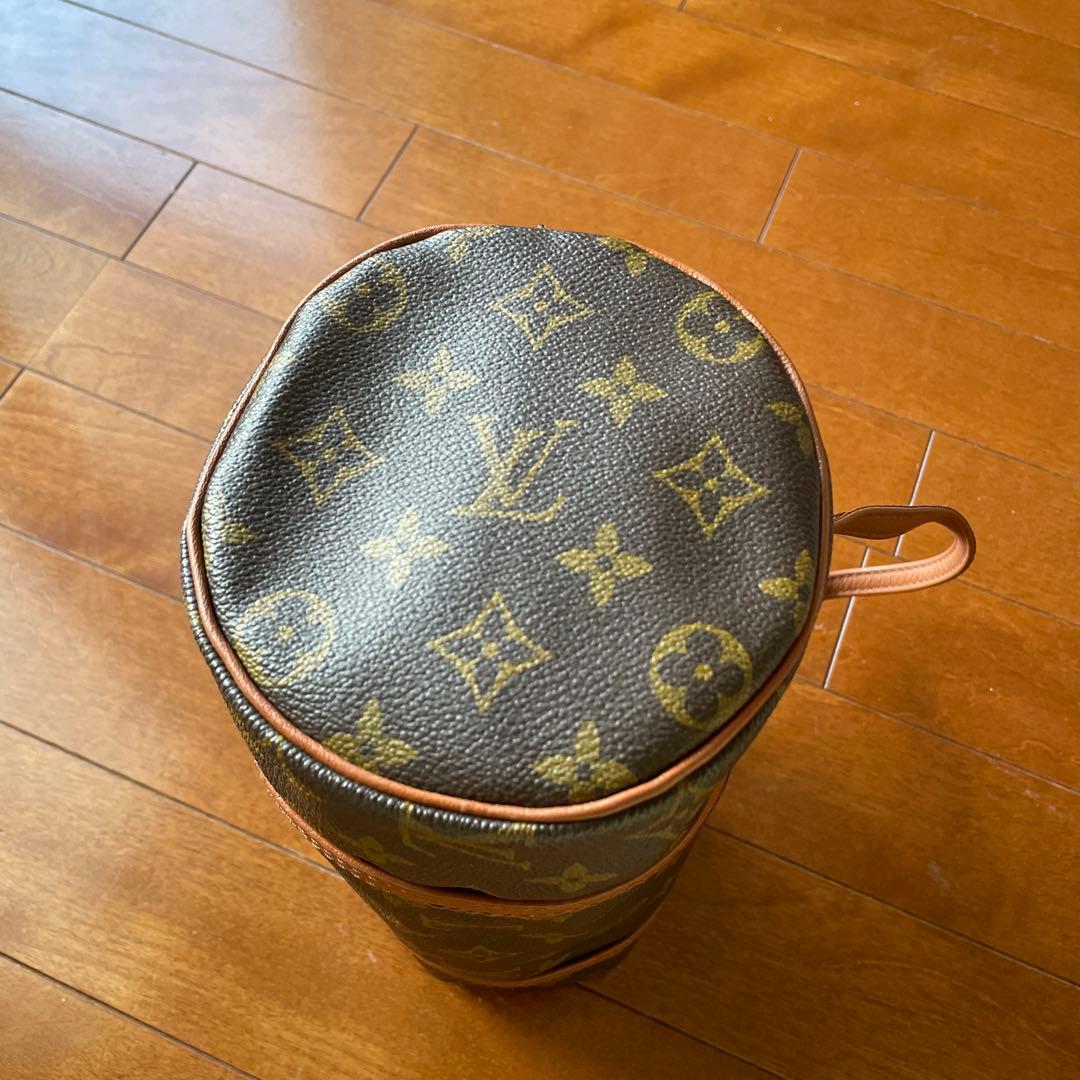 30Louis Vuitton モノグラム ハンドバッグ