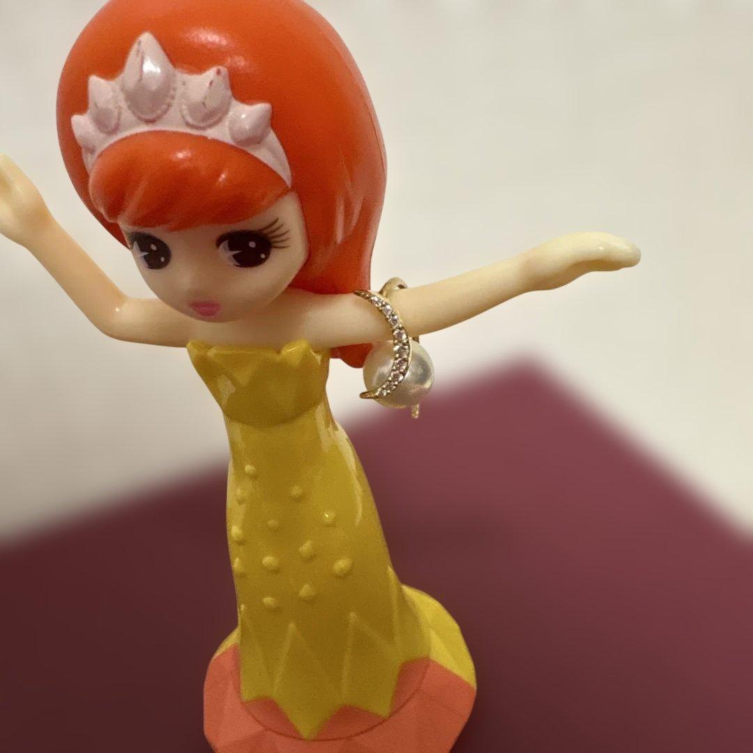 パールとクリスタルのフープイヤリング