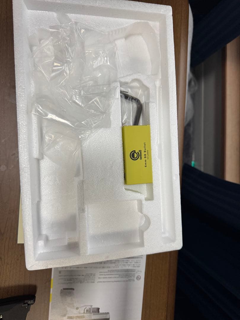 Carbon8(カーボネイト) CZ P09 CO2 ブローバックエアソフトガン