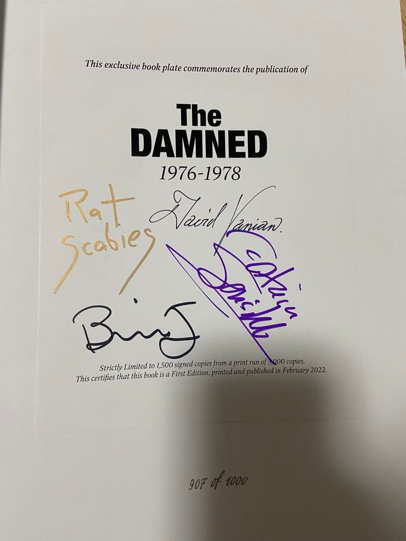 オリジナルメンバー直筆サイン！The Damned 1976-1978 写真集