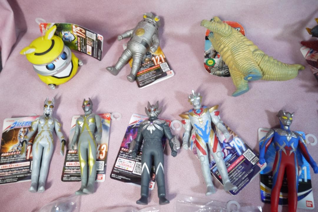 ウルトラヒーローシリーズ500　怪獣シリーズ500　タグ付きソフビ　40体セット