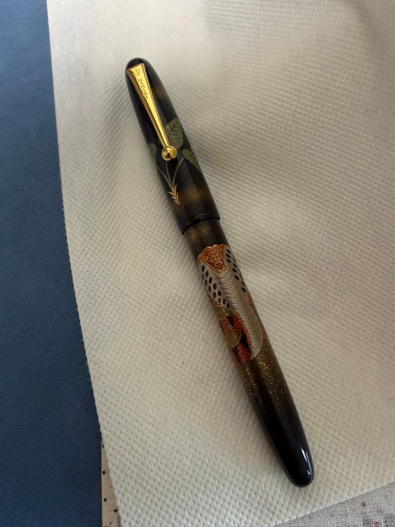 NAMIKI蒔絵万年筆、コブラ
