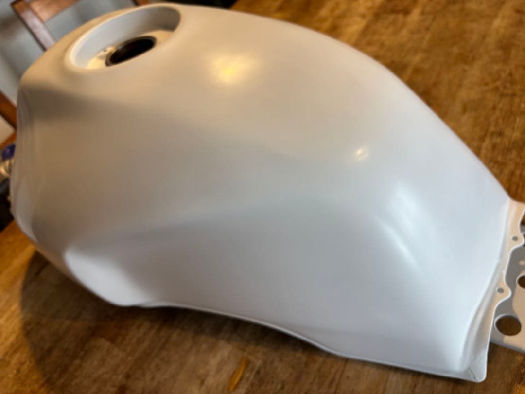 ホンダ CB400SF NC31 純正タンク レストア品 仕上げ用