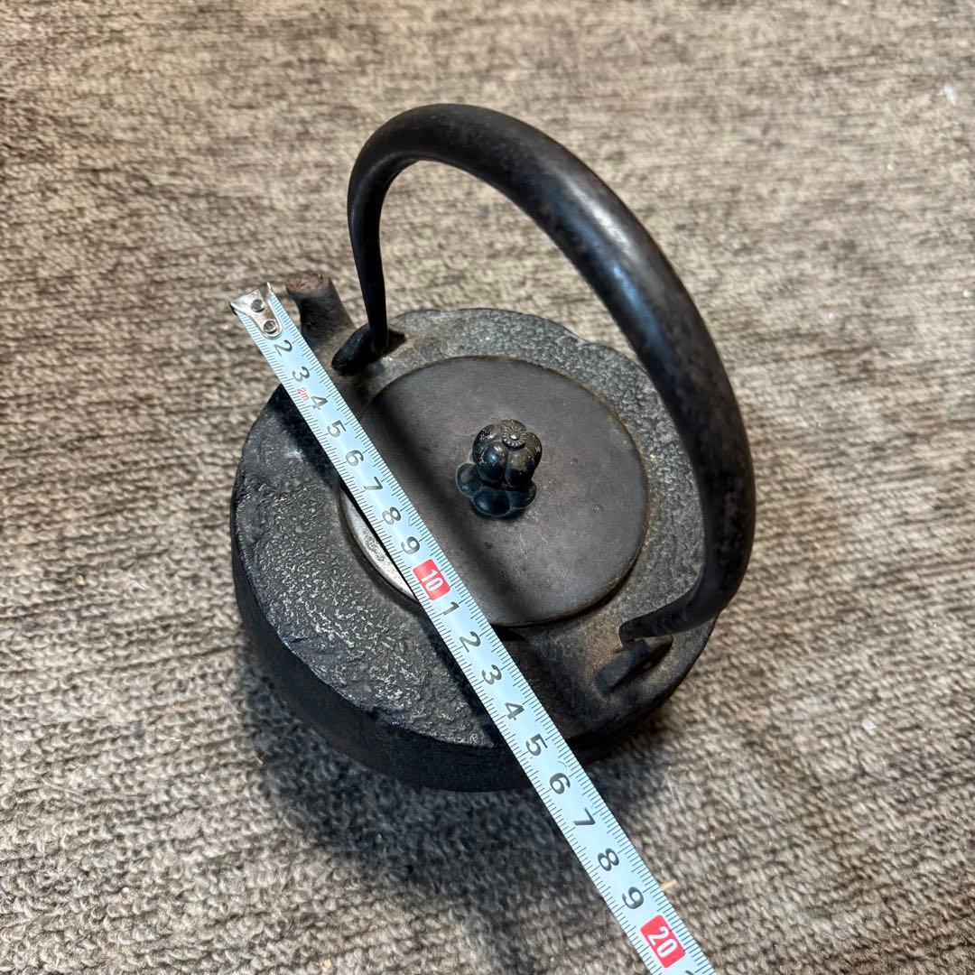 鉄瓶　銀摘付　鉄器　 アンティーク　骨董品　レトロ　鉄びん　茶道具