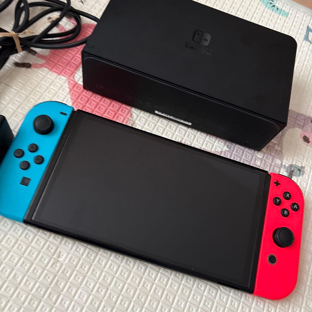 2024.12購入Nintendo Switch 有機EL青/赤 ジョイコン付き