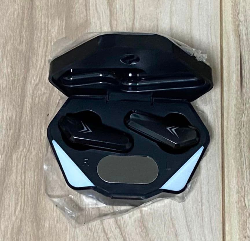 JUGGLER ワイヤレスイヤホン　ピンク