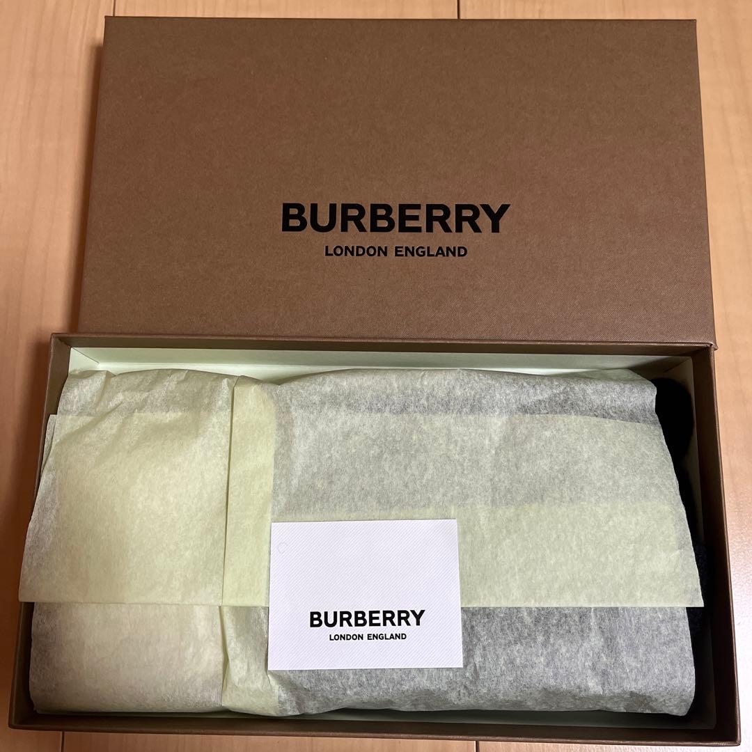 BURBERRY 手袋 M/L 黒/白