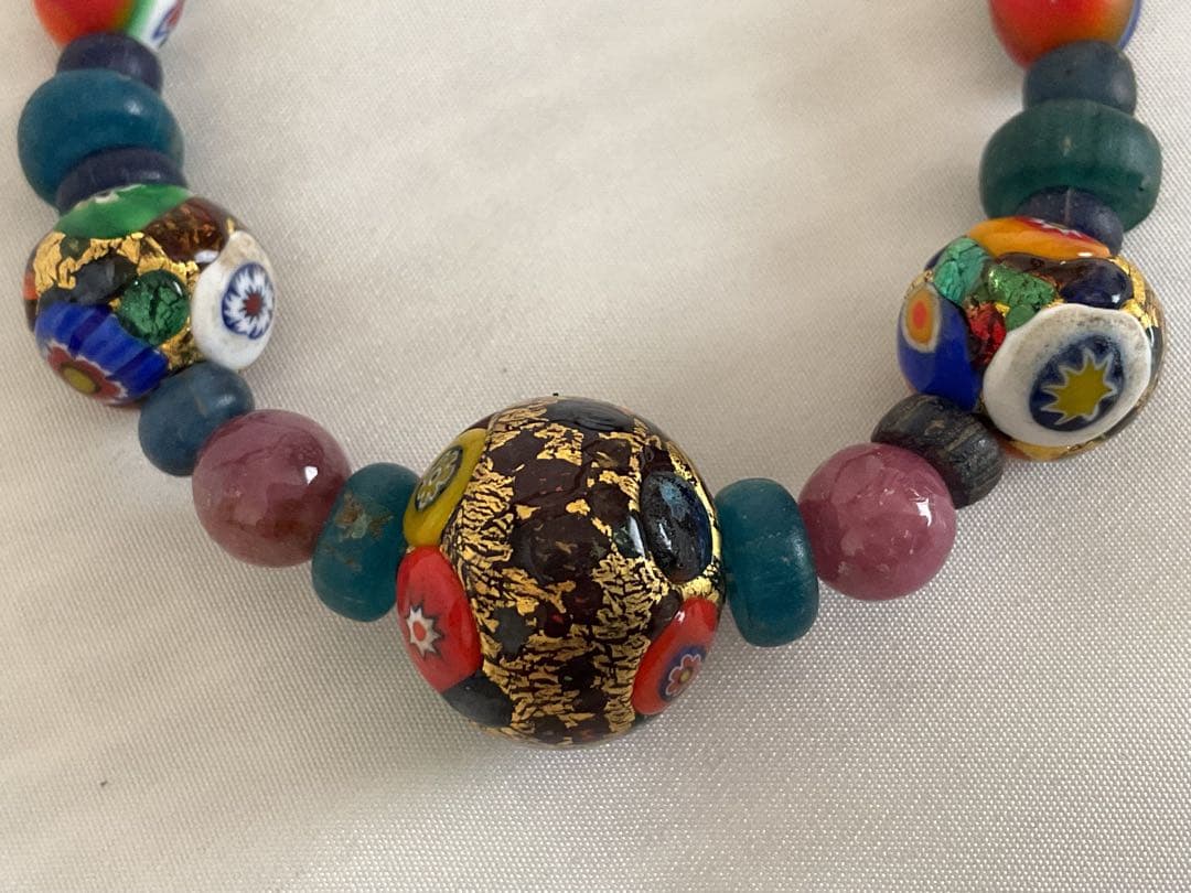 美しいオリジナル「マリ共和国千年ビーズとイタリア新トンボ玉」のネックレス