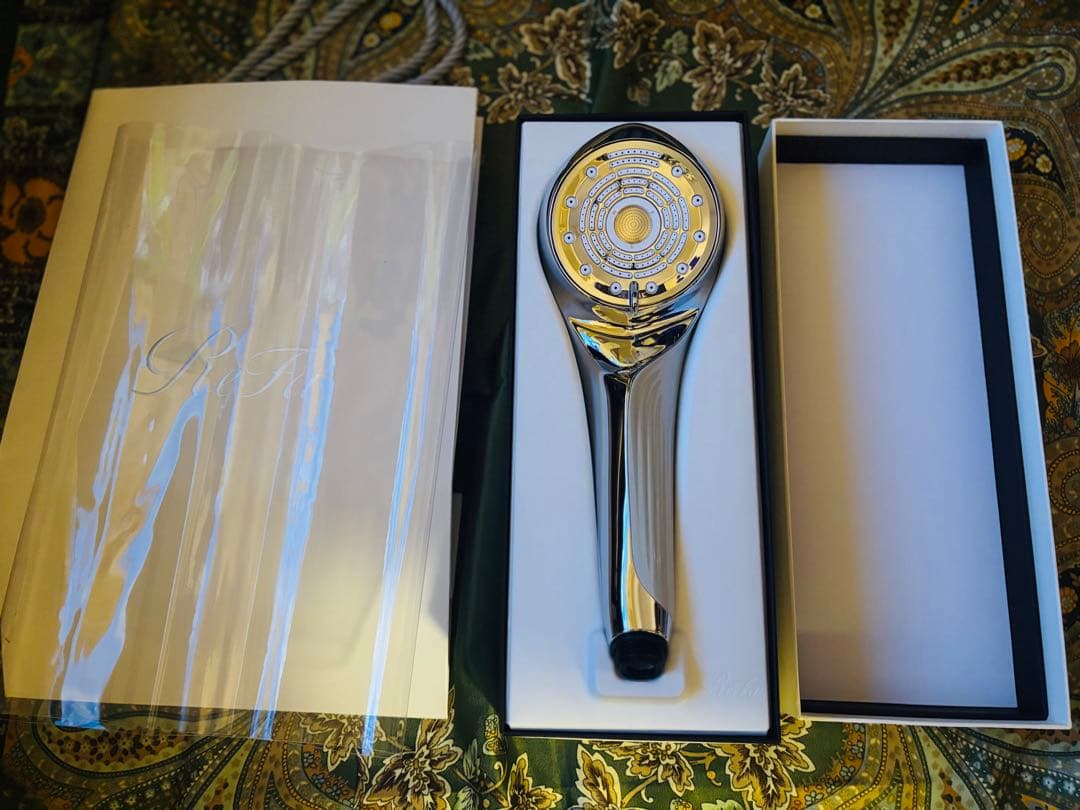 新品未開封ReFa リファファインバブル Uシャワーヘッド