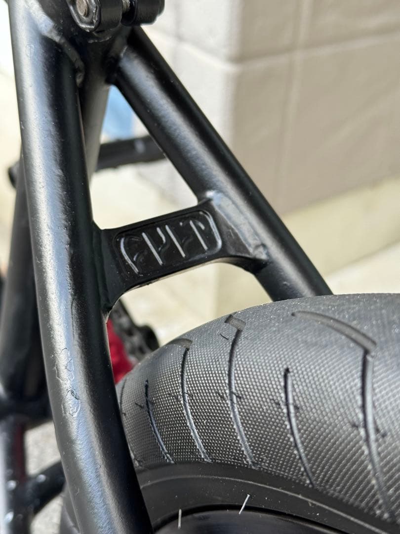 BMX CULT DAK カスタム 20”