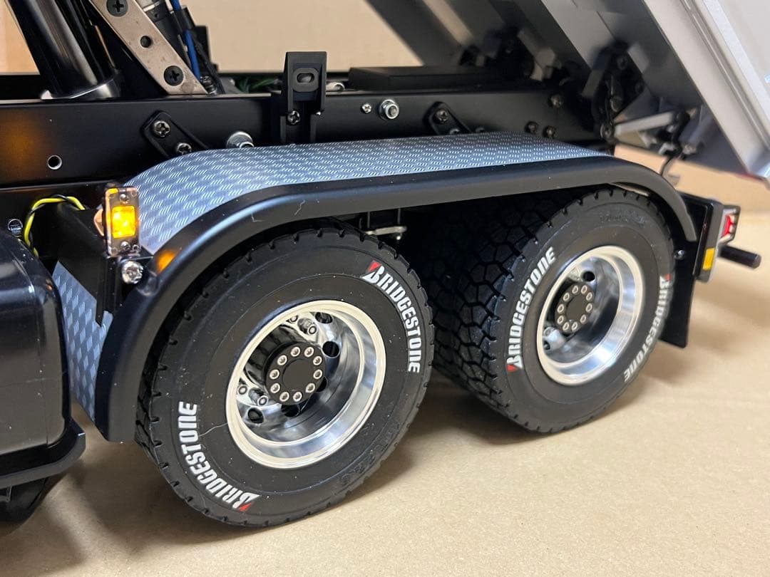 タミヤ アロクス 3348 6x4 ダンプトラック 完成品