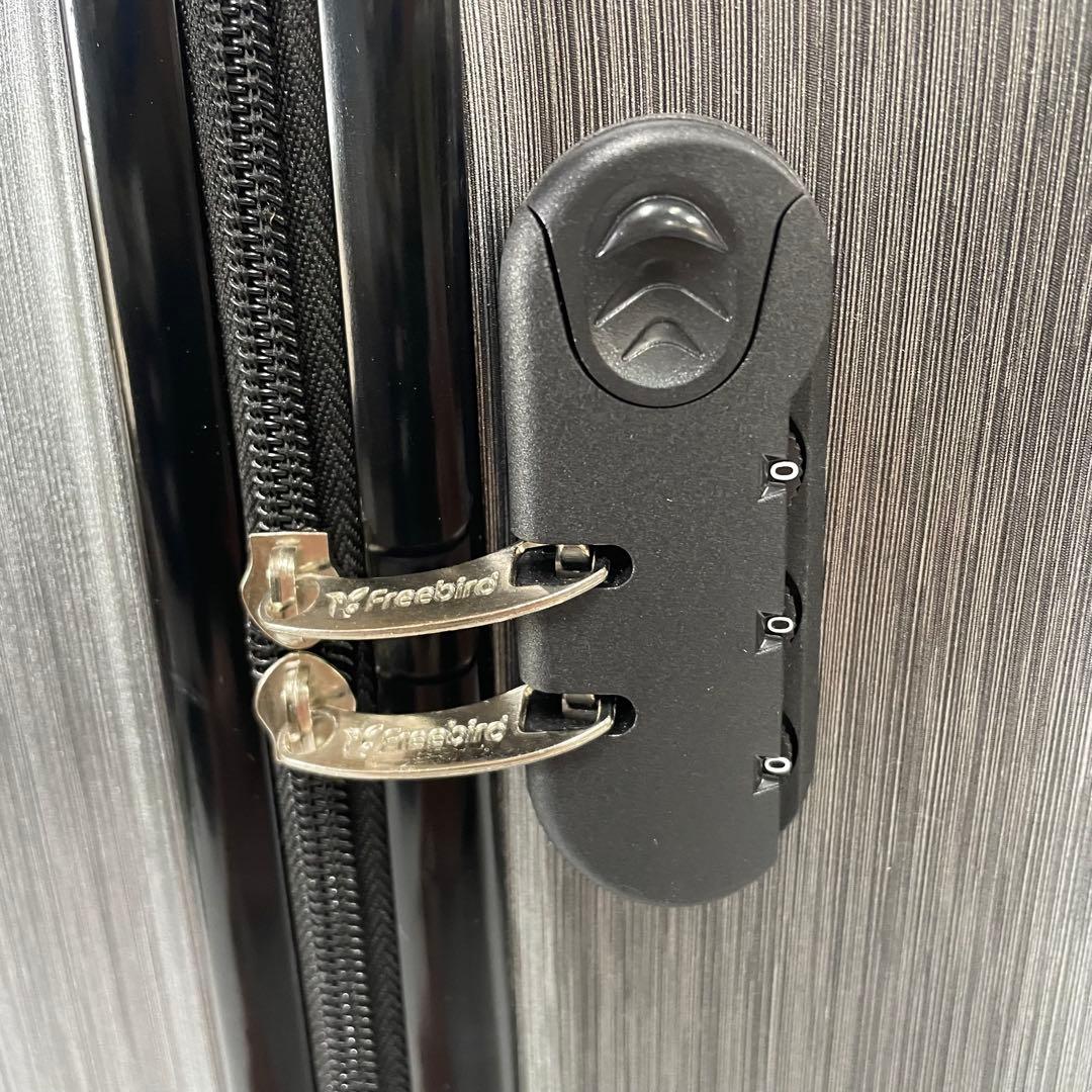 ポルシェ 軽量キャリーケース 機内持ち込み可