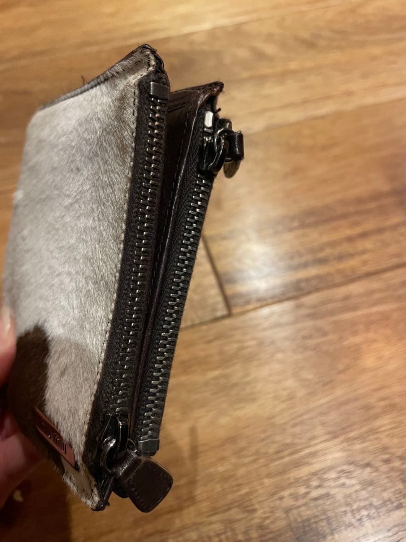 miu miu ハラコ　二つ折り財布