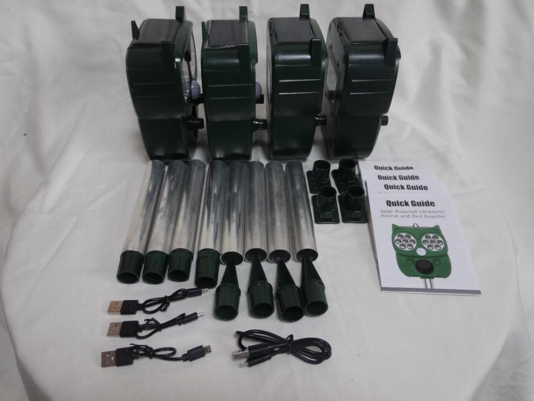 動物撃退器 害獣撃退器 4個セット(3個中古品　1個新品)