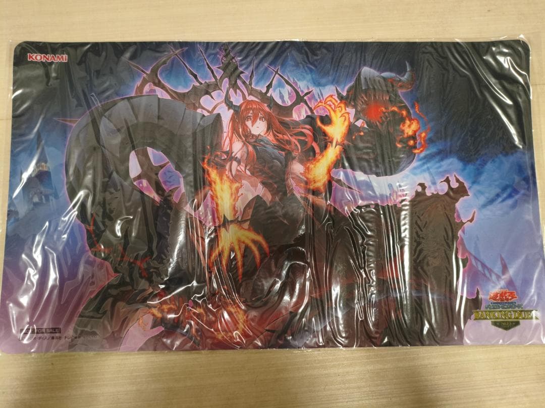 遊戯王OCG プレイマット 賜炎の咎姫