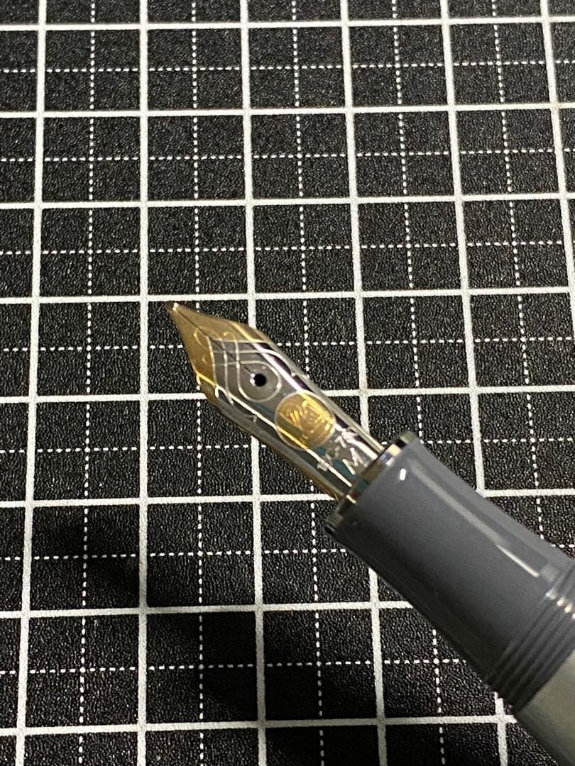 筆記具 Pelikan Special Edition Mount Everest FP