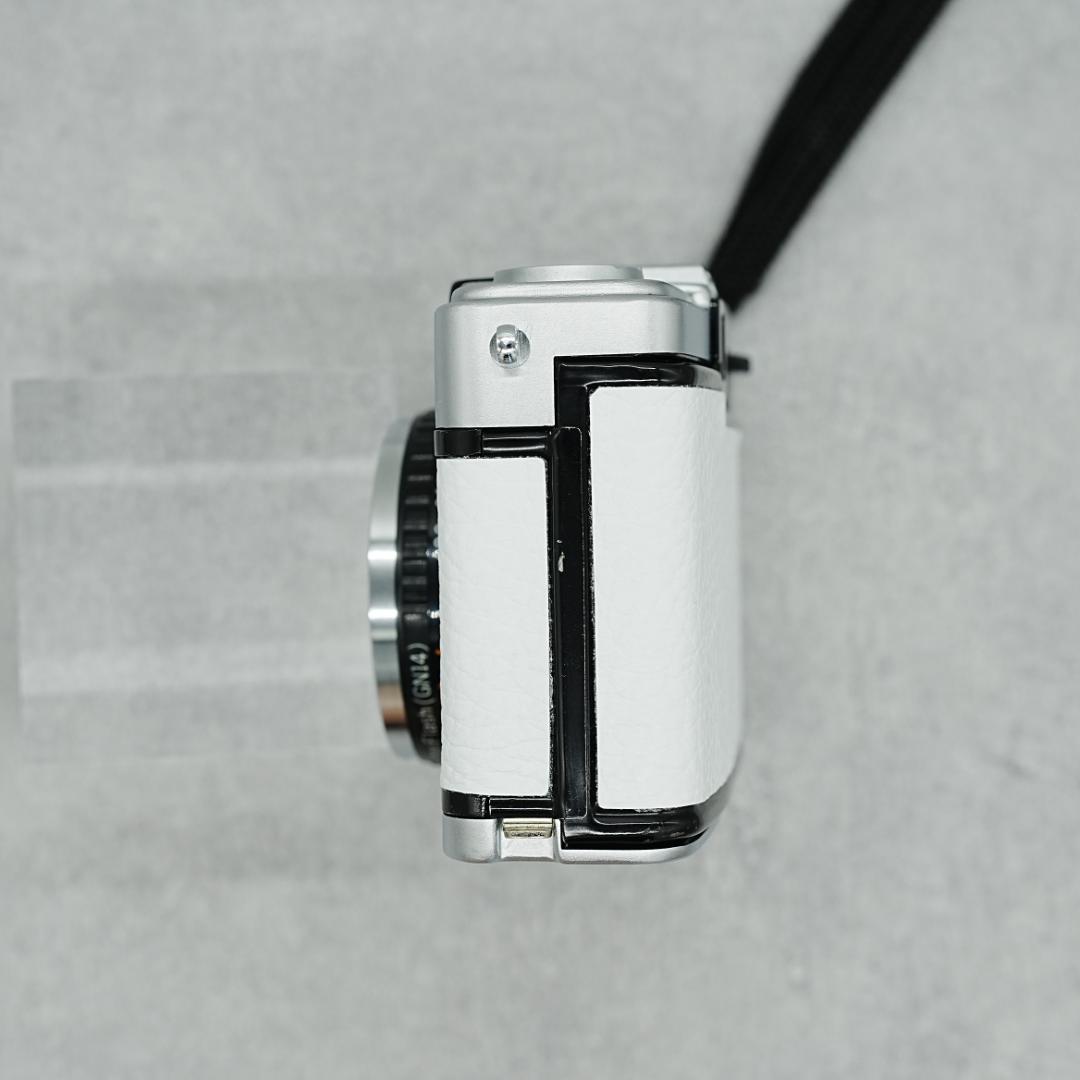 OLYMPUS PEN EE-3 ホワイト【整備済完動品】