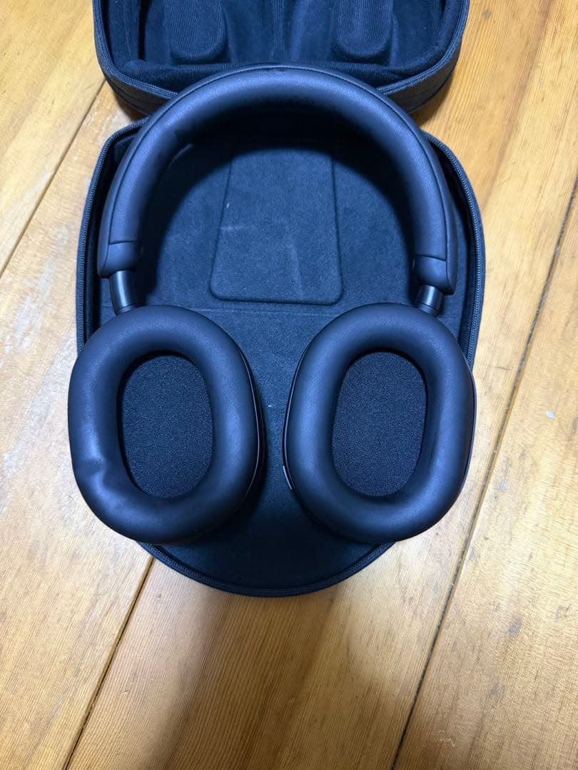 sony wh-1000xm5 ソニー　ヘッドホン