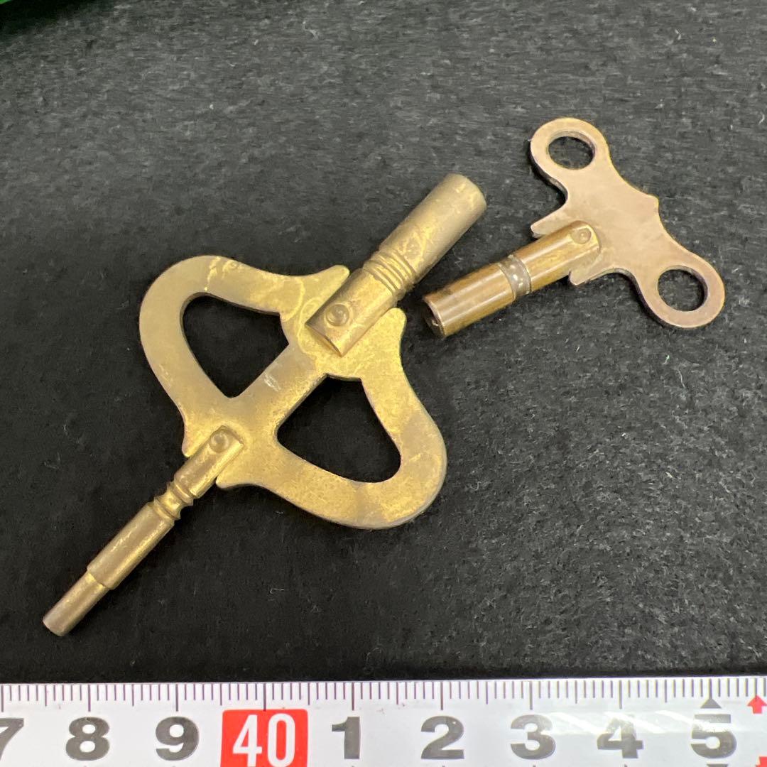 精工舎　ガラス宮型置時計　稼動品　高約22㎝/1708g 東Y8-0122☆2F