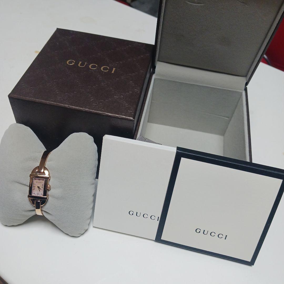 GUCCI 腕時計 型番6800L ゴールド レディース　箱付き