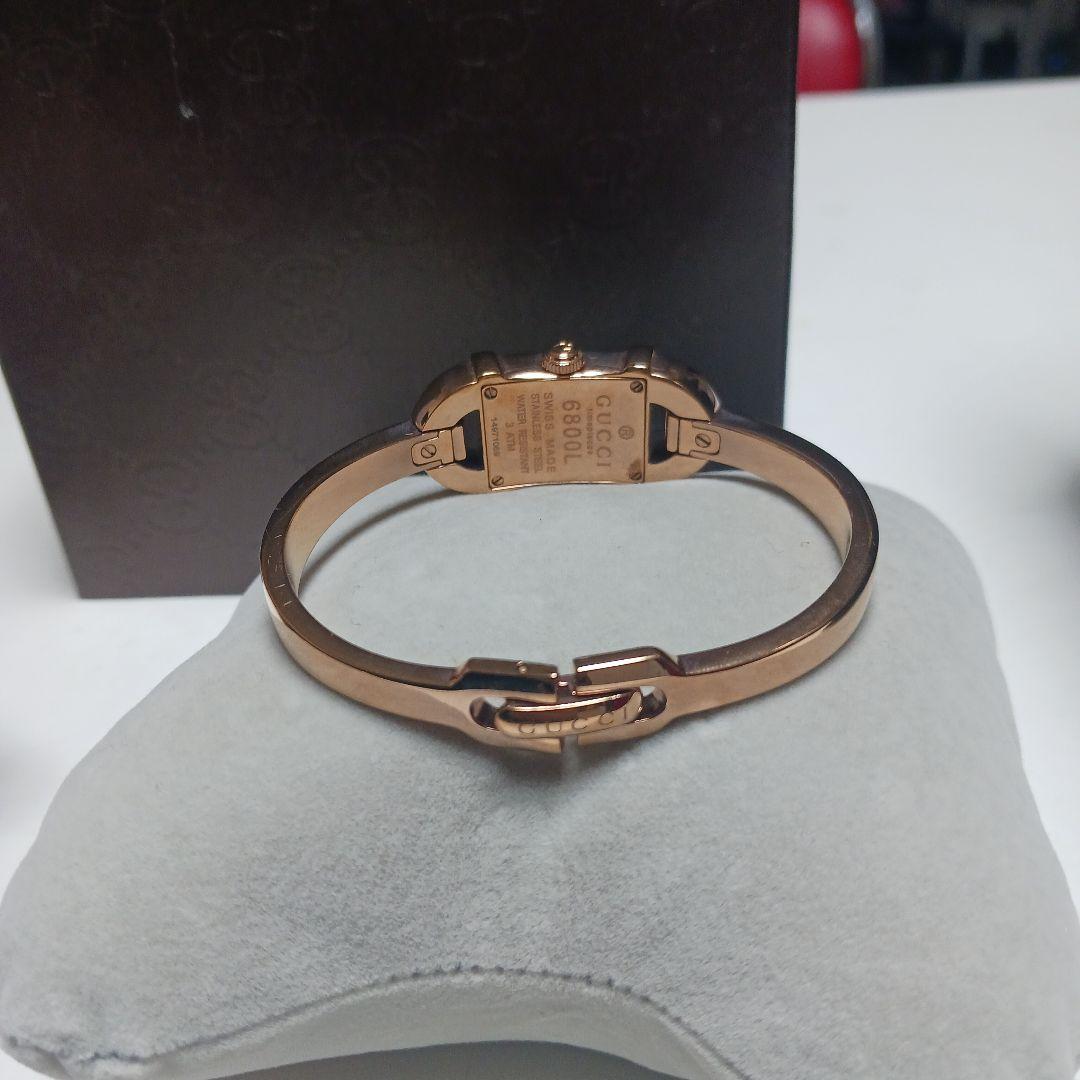 GUCCI 腕時計 型番6800L ゴールド レディース　箱付き