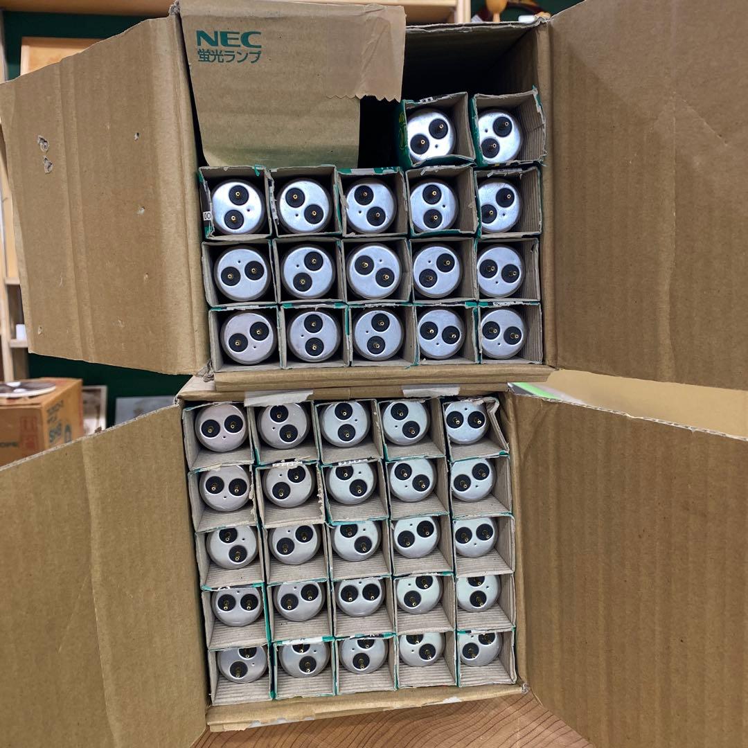 蛍光灯　40w型　42本　NEC FLR40SEX-N/M/36-X