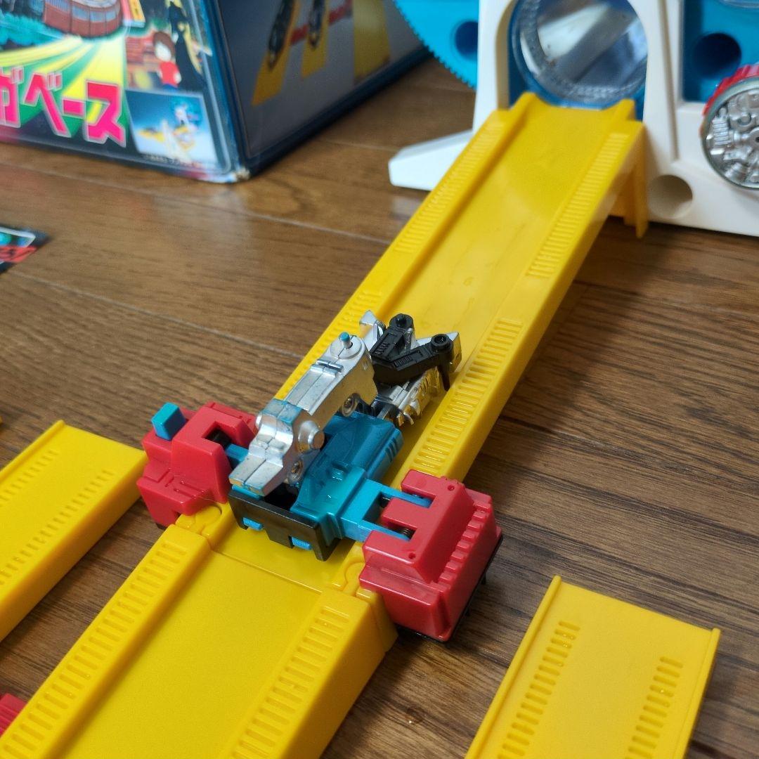 ポピー 銀河鉄道999 未来ステーション 　オメガベース