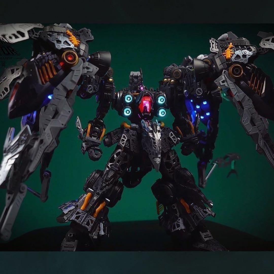 アクシズ社オシリス・エリア MGEXクシャトリヤ スタジオ￼