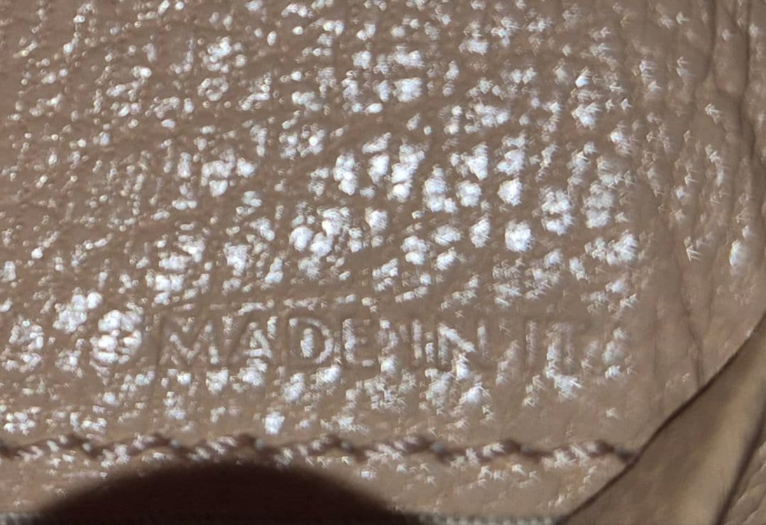 Chloé グレインレザー製Envelopeスモールトリフォールド 三つ折り財布