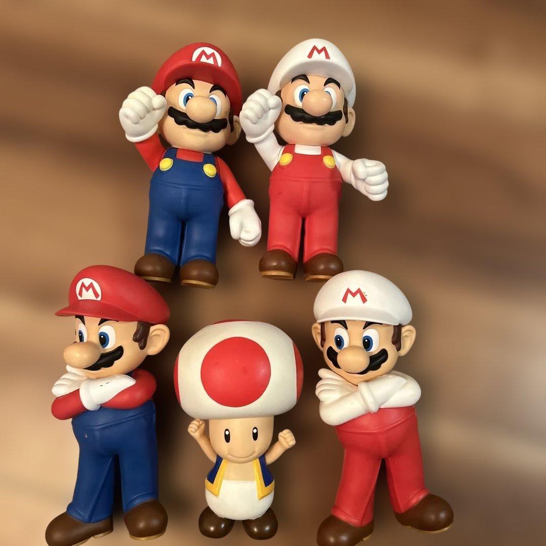 スーパーマリオ　ソフビフィギュア