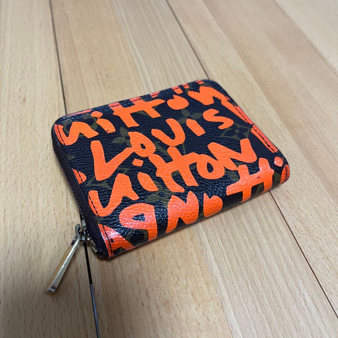 s*e様 ルイヴィトン ジッピーパース 小銭入 モノグラムグラフィティM9