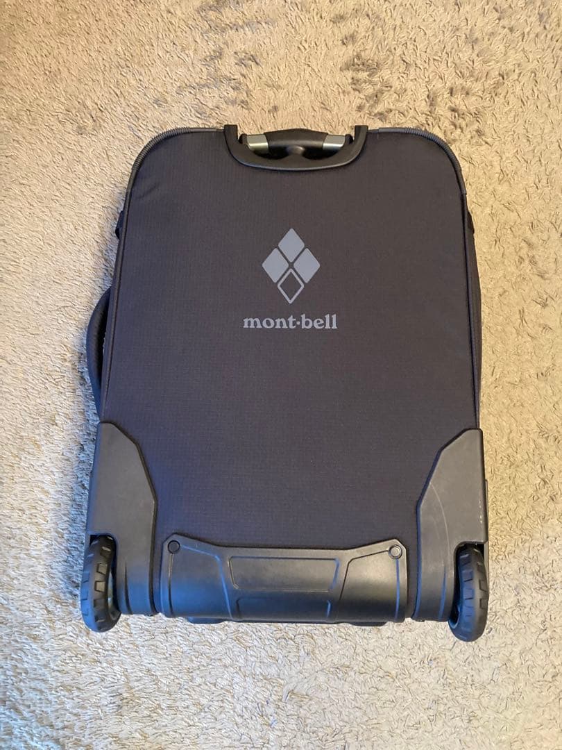 モンベル ウィーリーバッグ 35　ブラック
