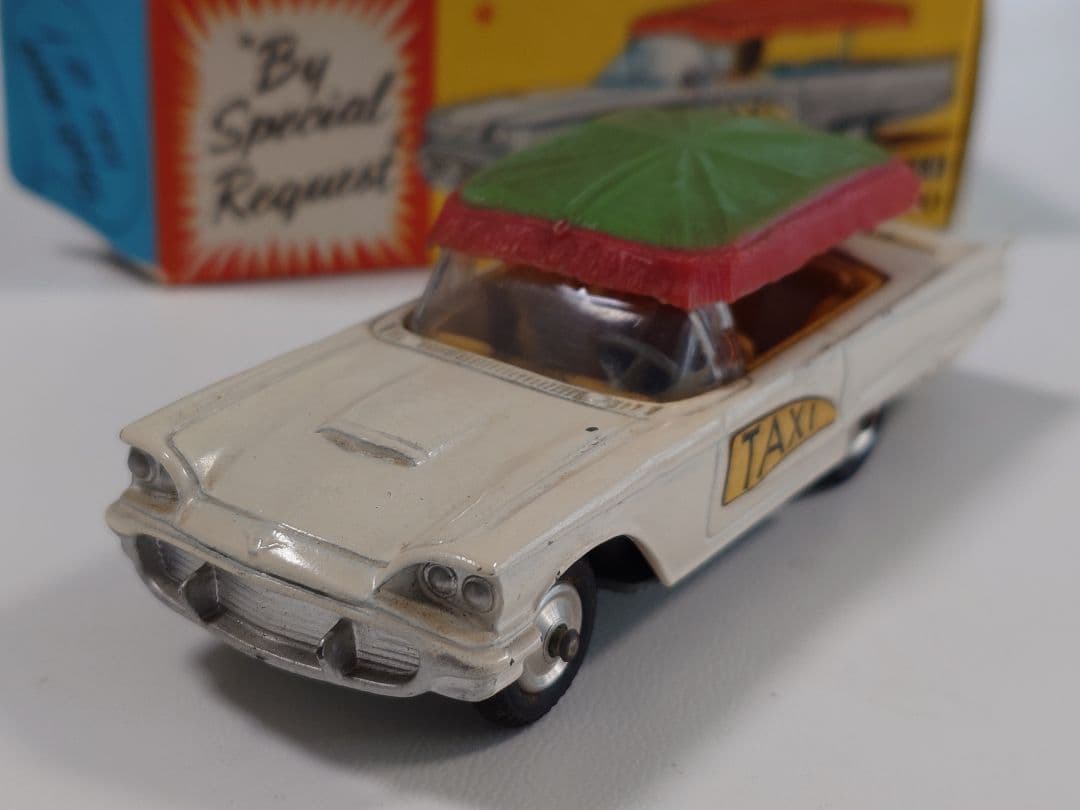 【SALE】 CORGI No.430 FORD BERMUDA TAXI