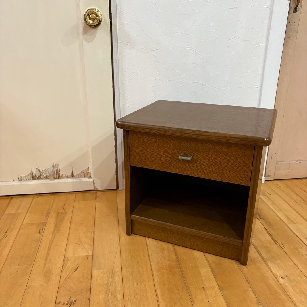 ☆ビンテージ☆ フランスベッド　ナイトテーブル　北欧　アンティーク